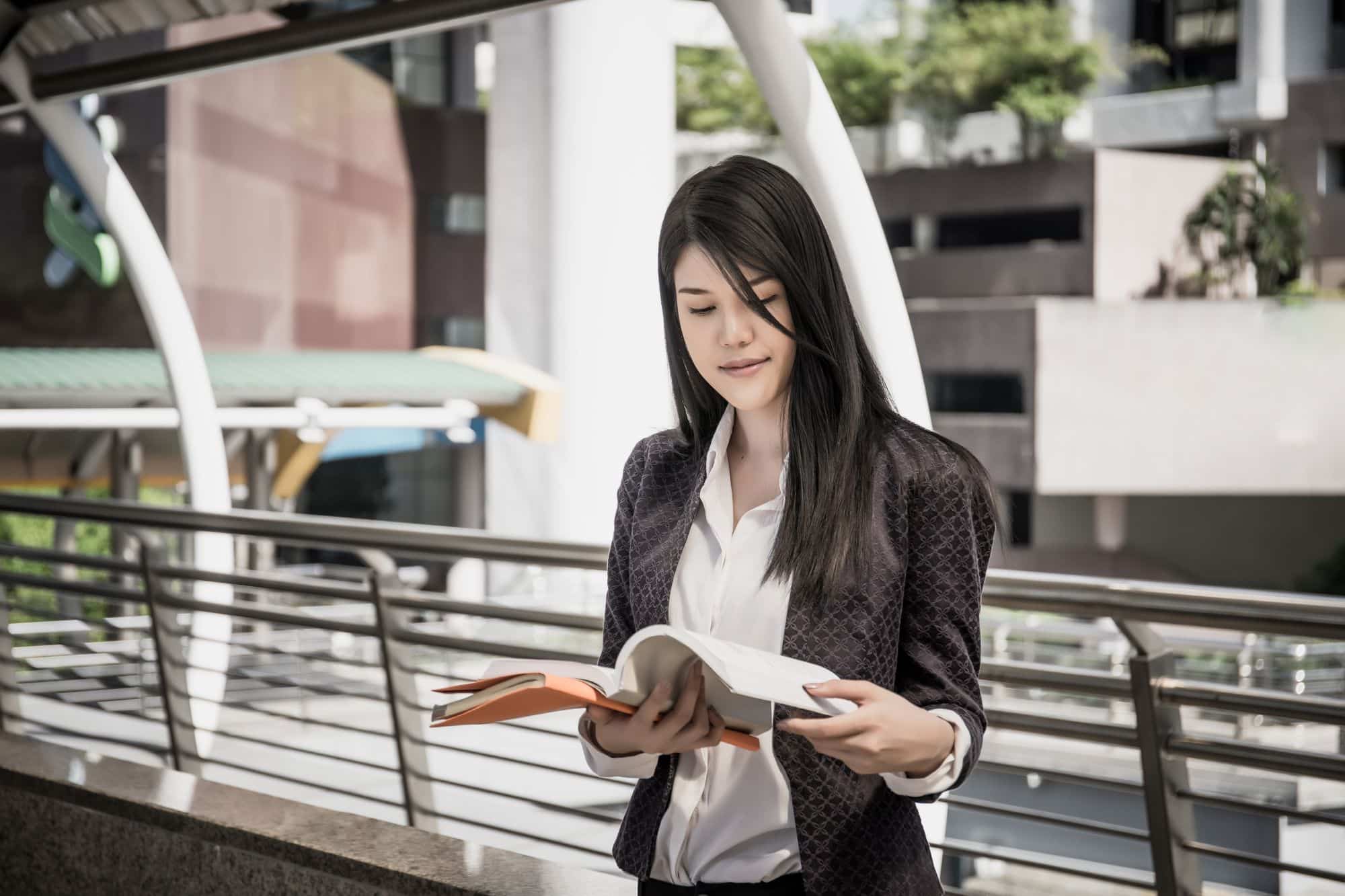 5 Great Business Books to Read on the Road
