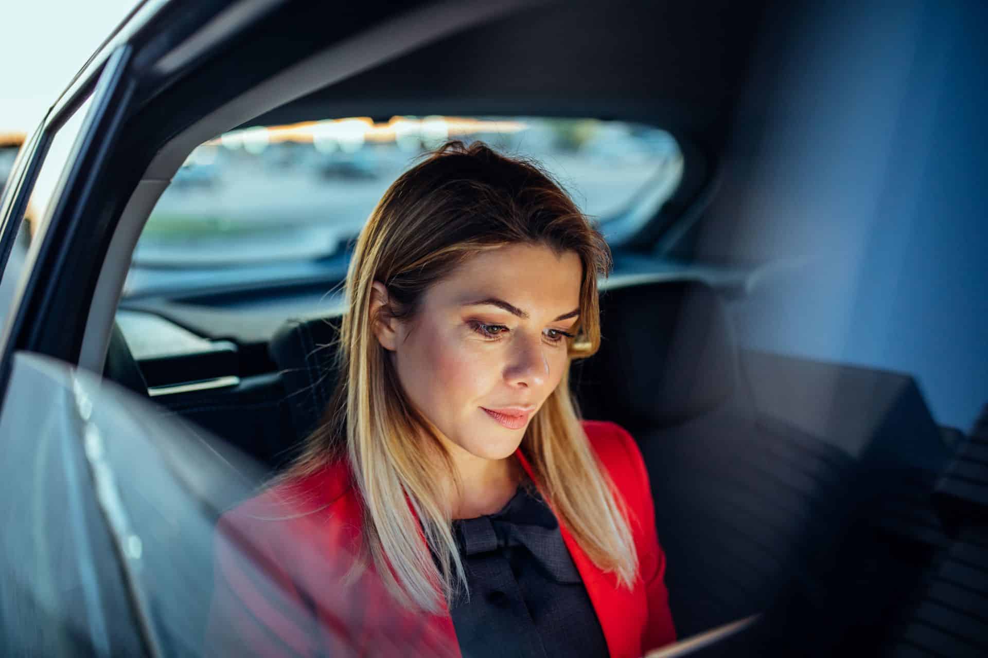 Why Chauffeured Services, not “ride-sharing” is a necessity for Women Travelers
