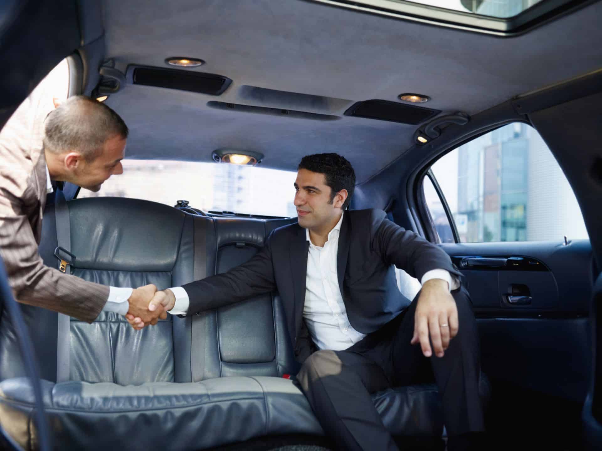 4 Limo Etiquette Tips