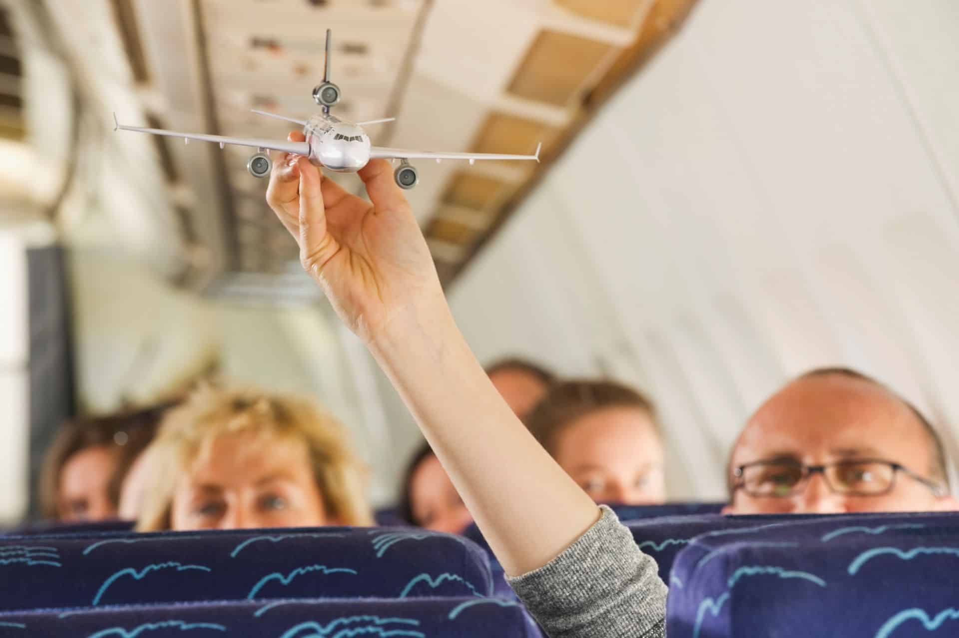 4 Easy Air Travel Tips for a Happier Flight