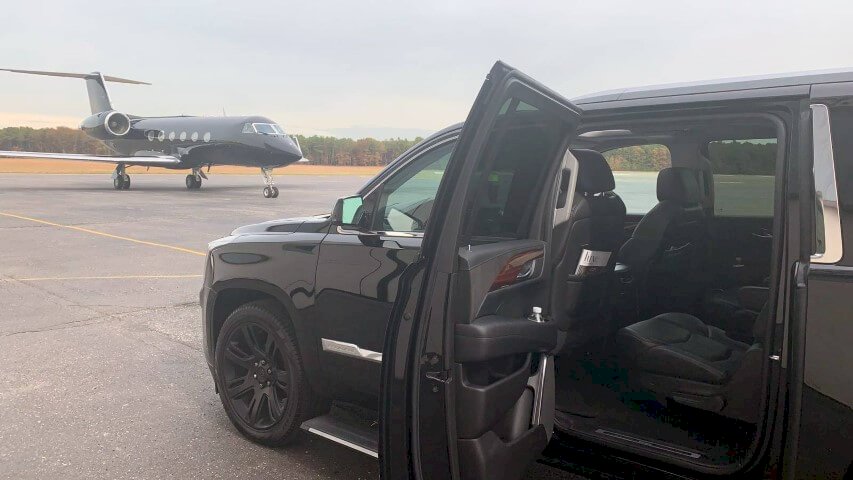 MacArthur Airport Car Service | ISP Transportation
