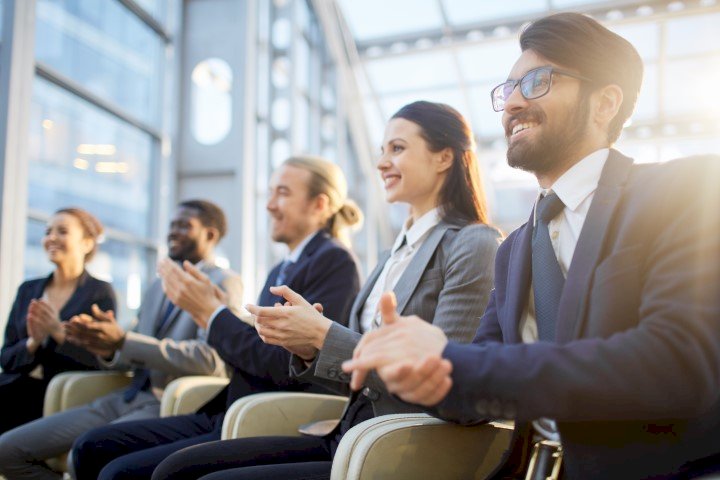 A Helpful Guide to Organizing the Perfect Corporate Event