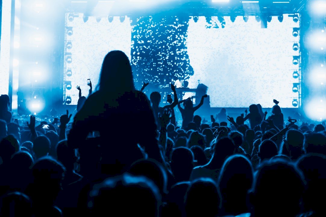 New York’s June Jamboree: A Symphony of Events and Elegant Escapes
